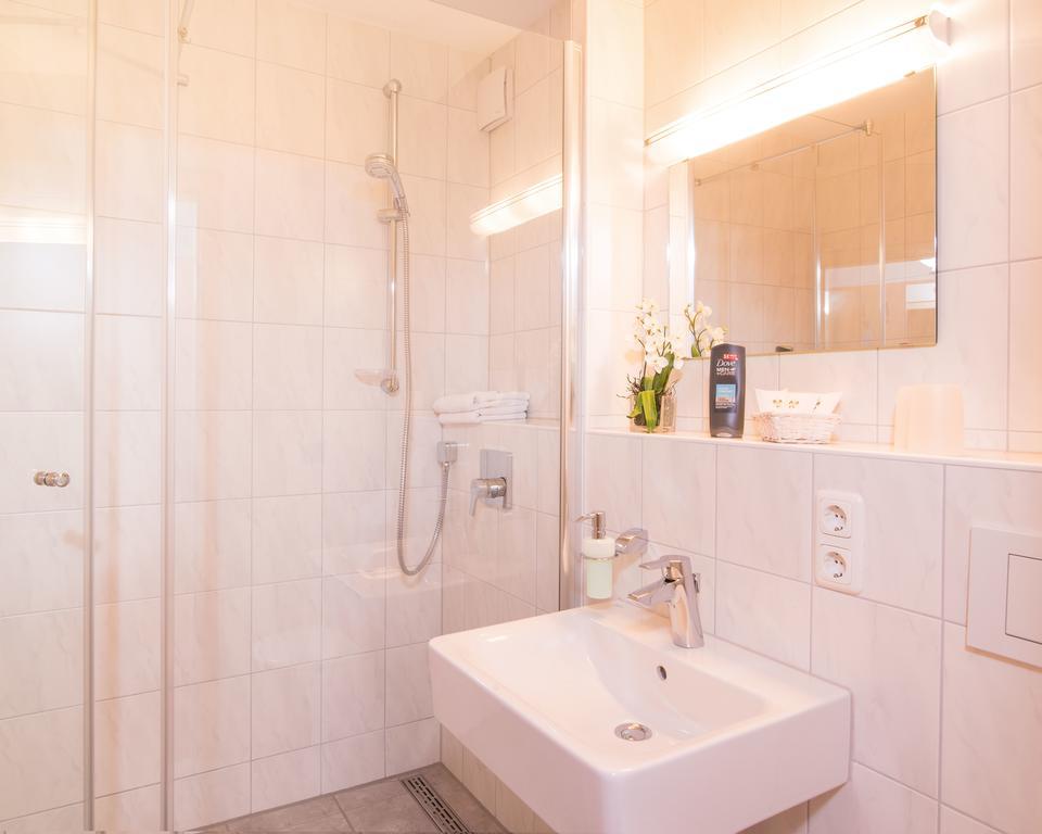 Hotel Garni Regina Oberstdorf Zewnętrze zdjęcie
