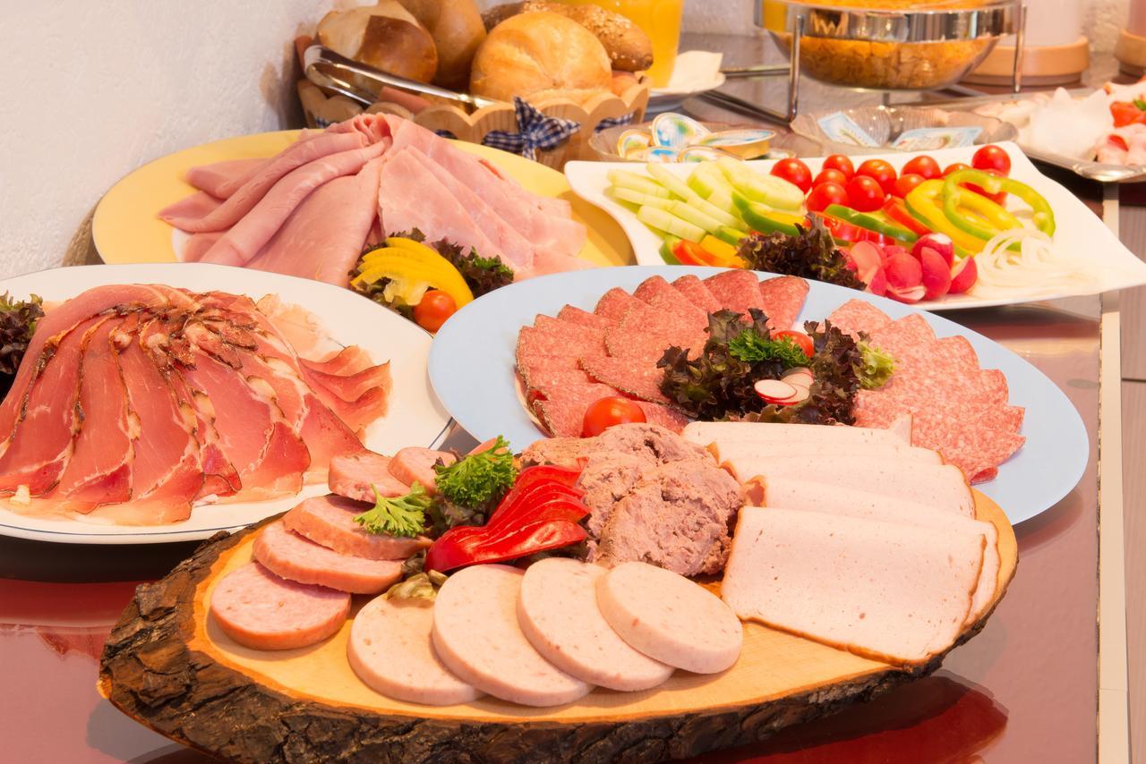 Hotel Garni Regina Oberstdorf Zewnętrze zdjęcie